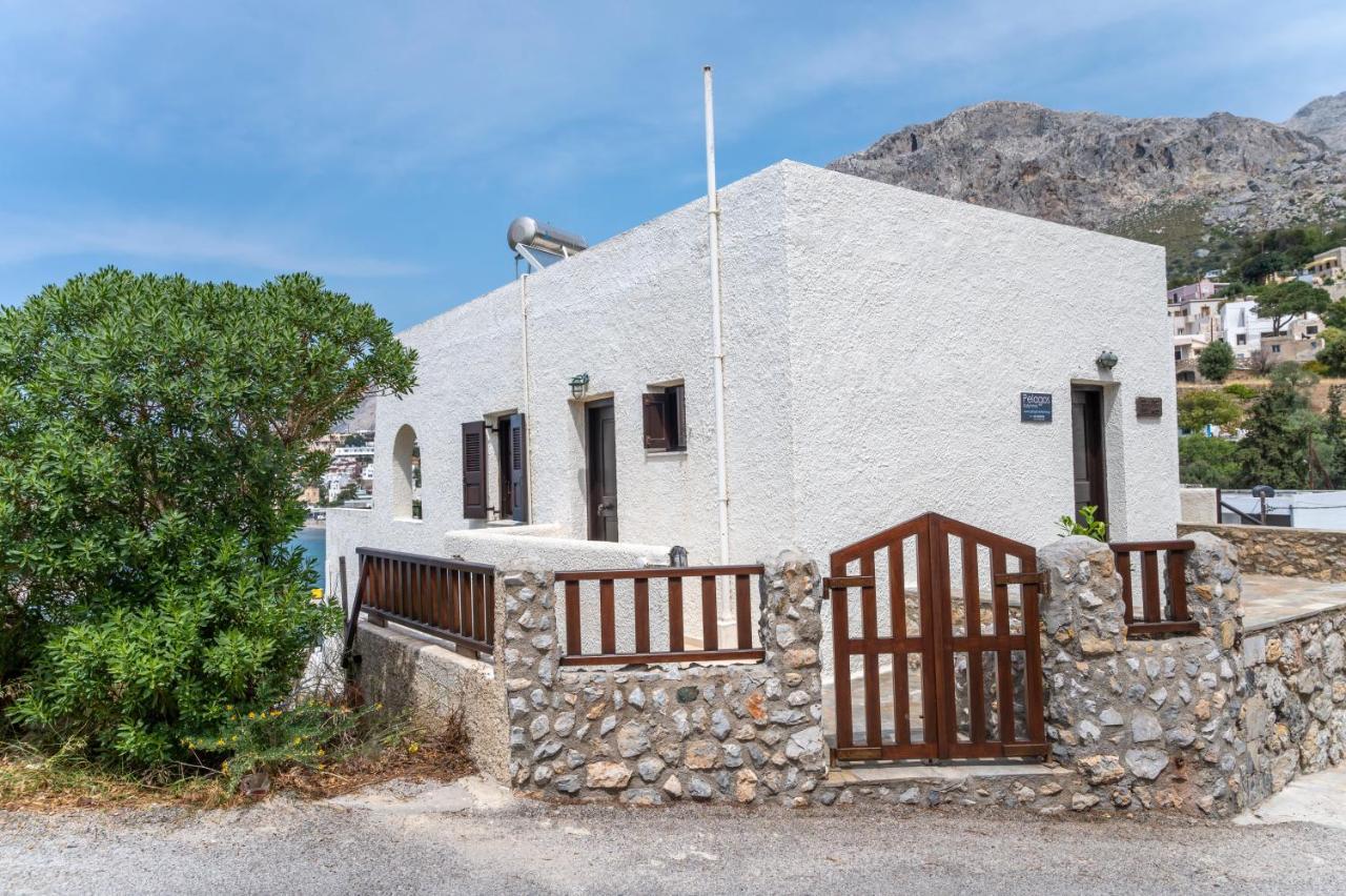Pelagos Seafront Accommodation - George Myrties Exterior foto