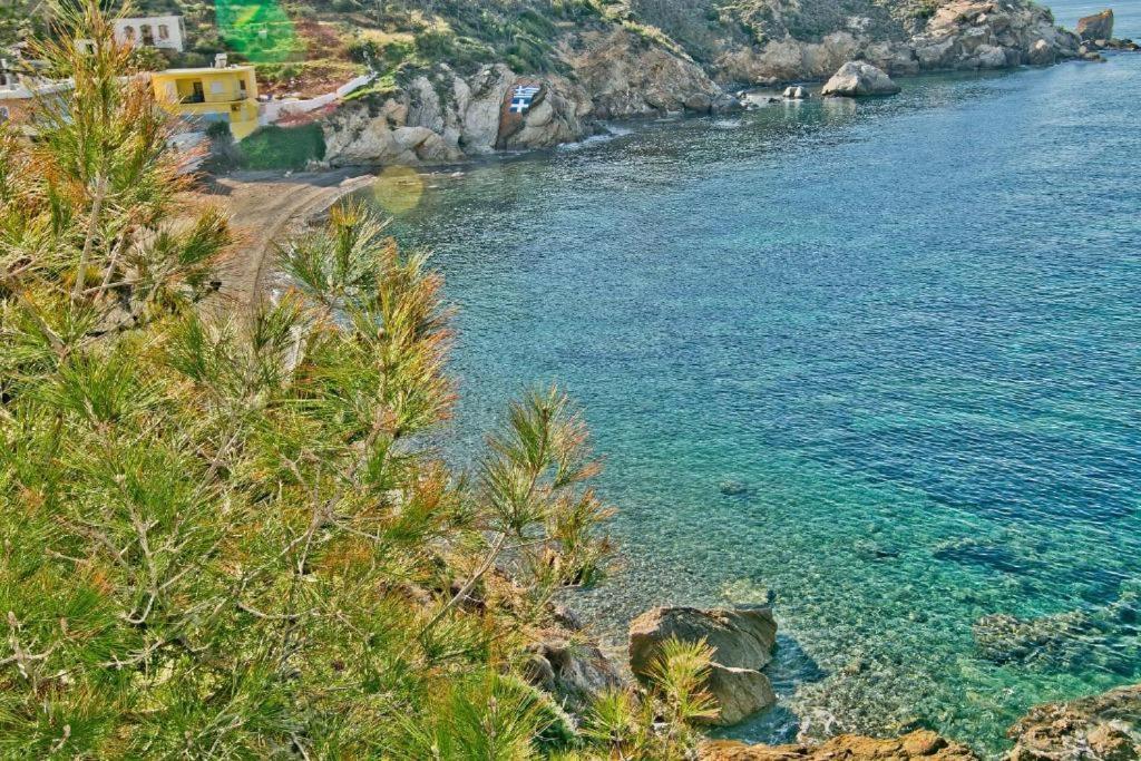 Pelagos Seafront Accommodation - George Myrties Exterior foto